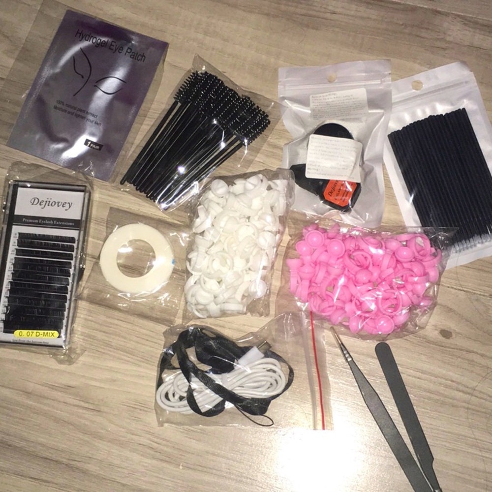 Lash extensions kit